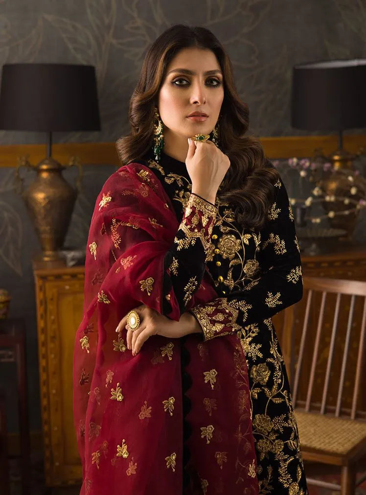 Asim Jofa - Embroidered Velvet 3piece suit - HC3358