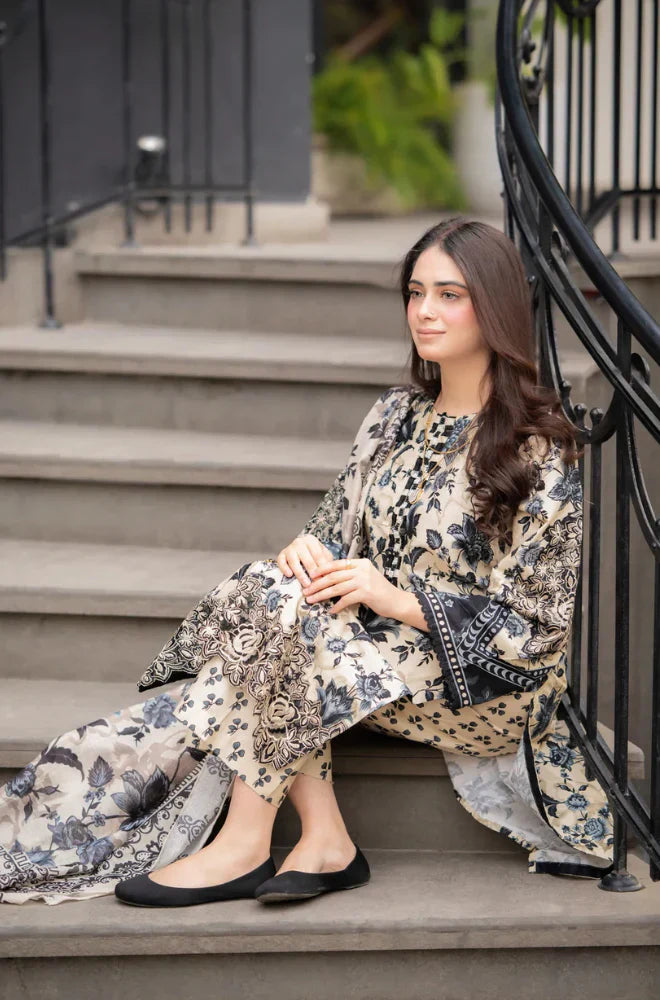 Sapphire - Winter 3PC Karandi Digital Print Dress -HC3389