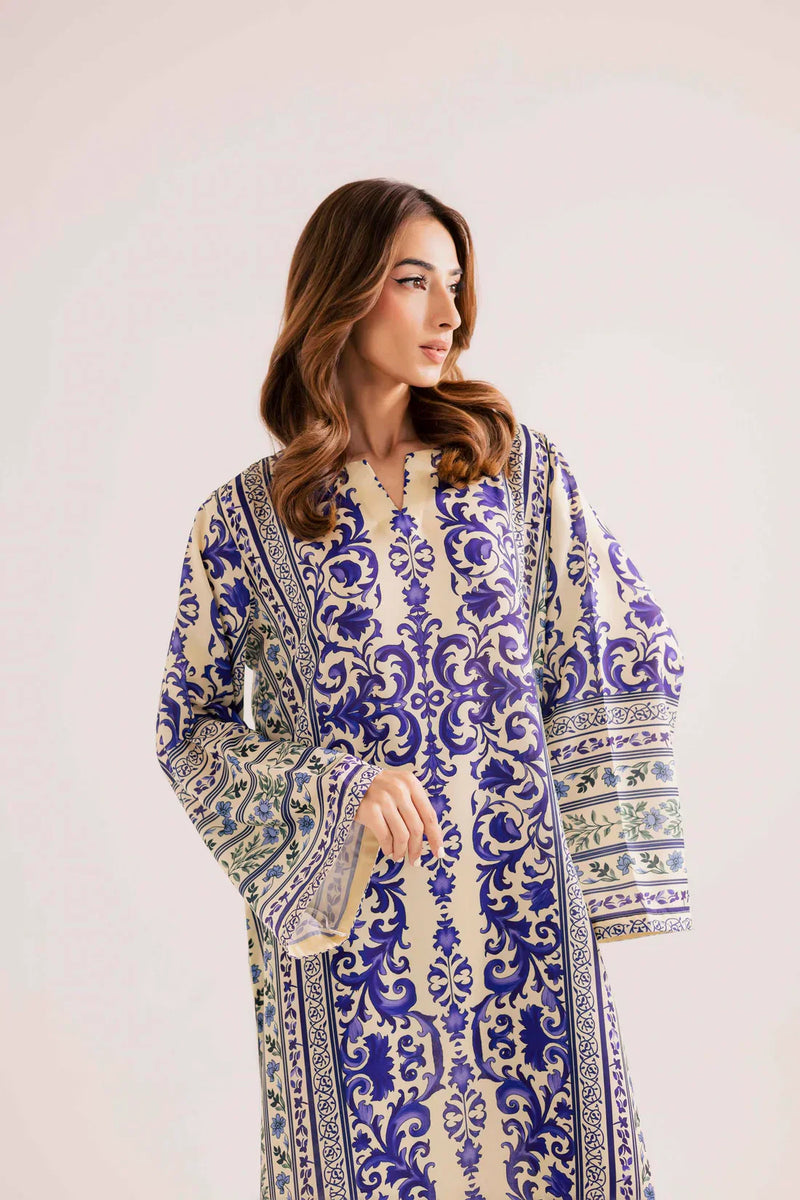 Bunaai - 2 piece Silk printed coord Kaftaan - HC1131