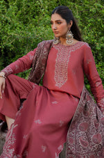 Izel - Winter 3PC Dhanak Embroidered Suit -HC33133