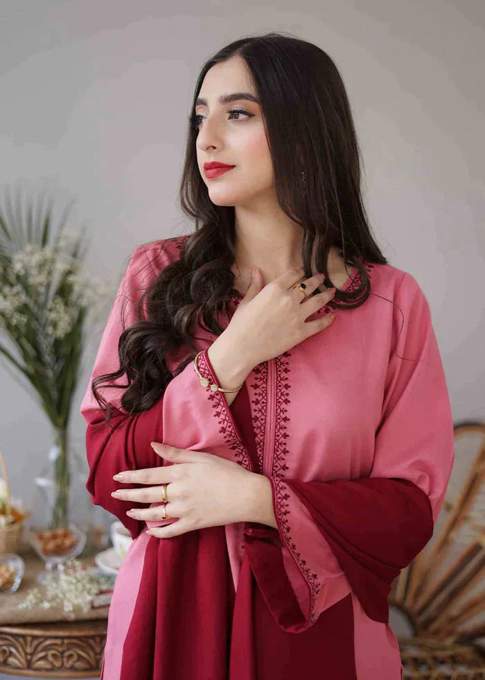 HC502-WINTER 3PC Dhanak suit with Embroidered Shawll