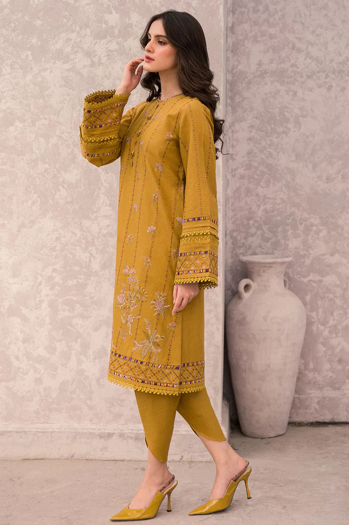HC618-WINTER 3PC Dhannak Embroidered suit with Printed Shawll