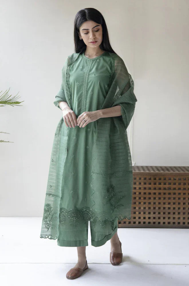 HC732-SUMMER 3PC Lawn Embroidered Shirt With Organza Embroidered Dupatta