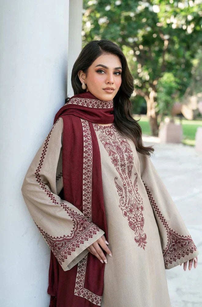 HC1018 - Sapphire 3PC Lawn Embroidered Suit