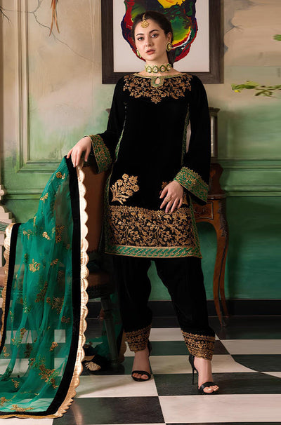 Muzlin-Velvet Embroidered Winter 3 Piece Suit - HC551