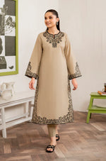 HC913-WINTER 3PC Dhannak Embroidered suit with Printed Shawll