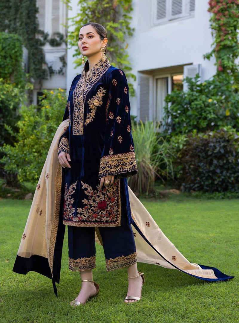 Baroque - Embroidered Velvet 3piece suit - HC3357