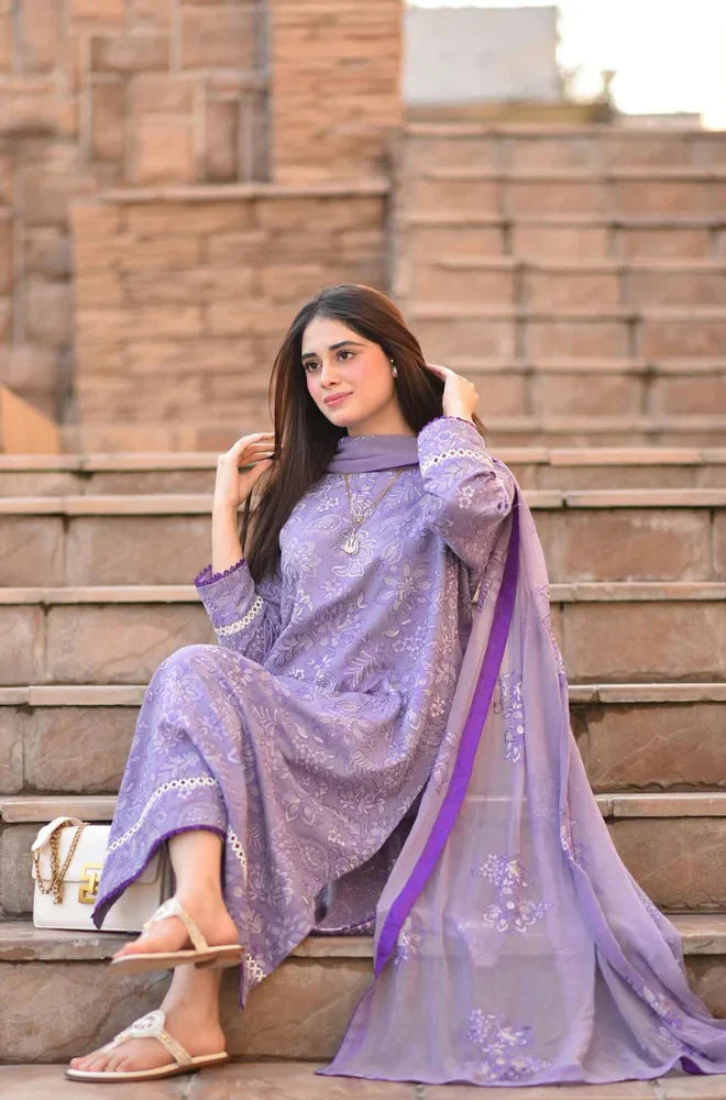HC1020 - Breeze 3PC Lawn Embroidered Suit