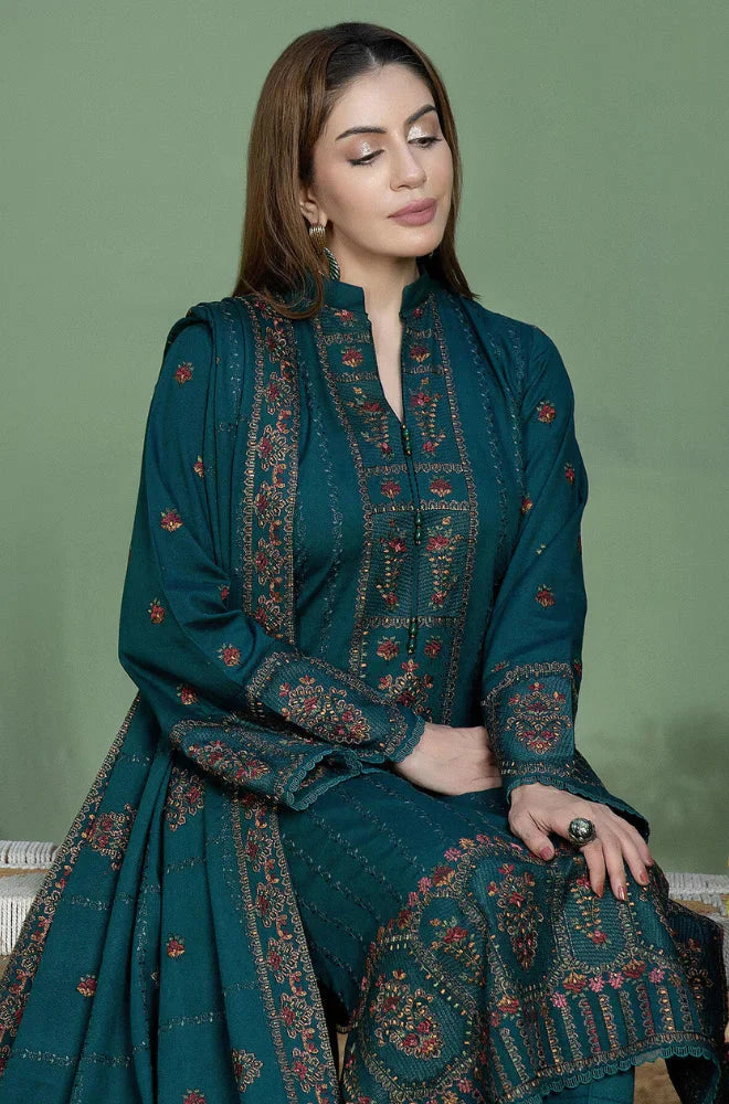 Mohagni - Summer 3PC Lawn Embroidered Suit - HC1120