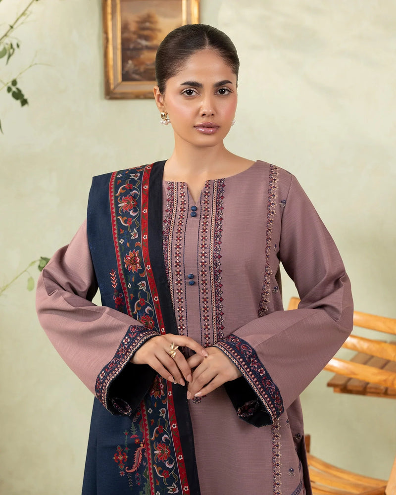 izel - Winter 3PC Dhanak Embroidered Suit -HC33106