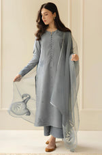 HC730-SUMMER 3PC Lawn Embroidered Shirt With Organza Embroidered Dupatta