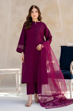 HC763-SUMMER 3PC Lawn Embroidered Shirt With Organza Embroidered Dupatta