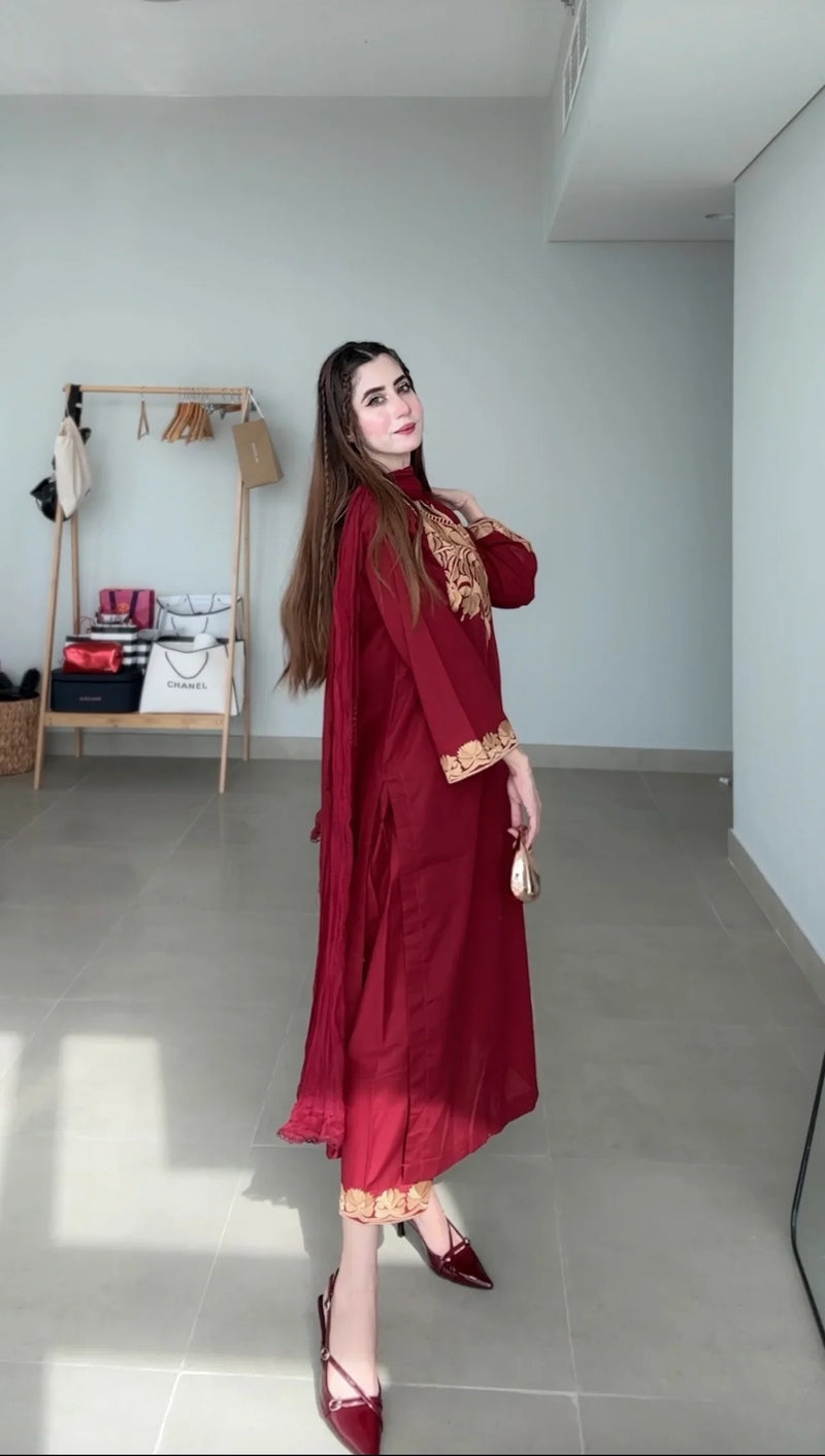 Dyot - Summer 3PC Lawn Embroidered Suit - HC1124