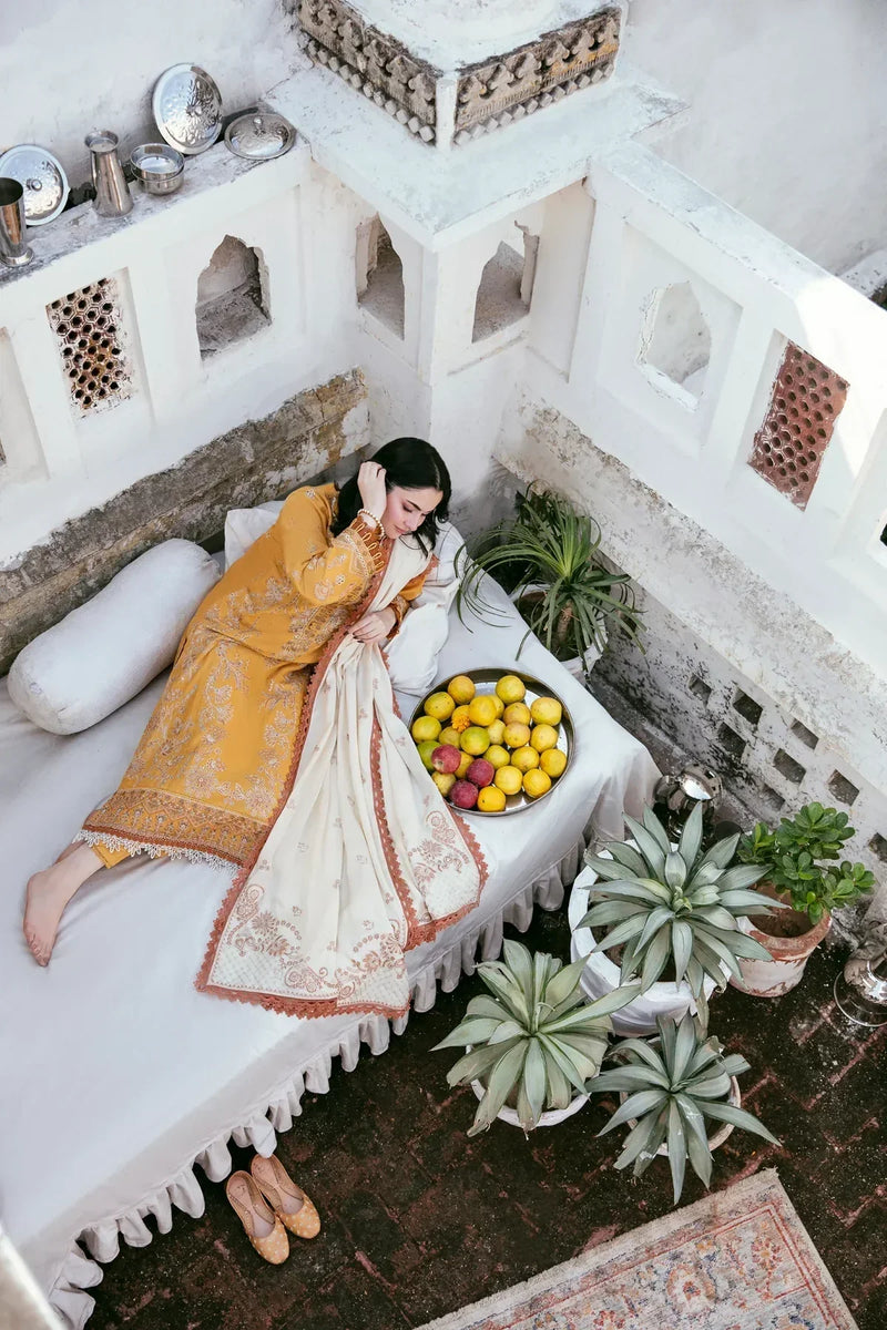 Florent - Winter 3PC Dhanak Embroidered Suit - HC3346