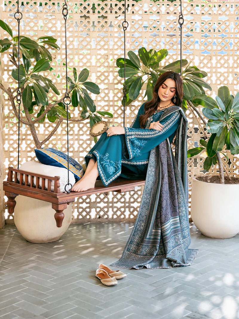 izel - Winter 3PC Dhanak Embroidered Suit - HC33104