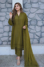 Sapphire - Winter 3PC Dhanak Embroidered  Suit -HC33130