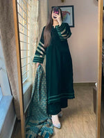 BUNAAI- Velvet Dress with Printed Dhanak Shawl HC33118